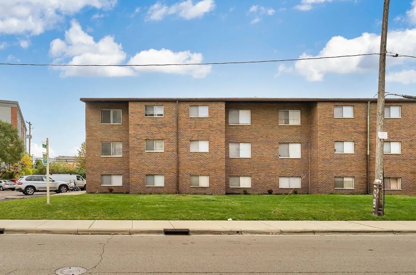 515 Riverview Dr, Columbus, OH à vendre Photo de l’immeuble– Image 1 sur 7