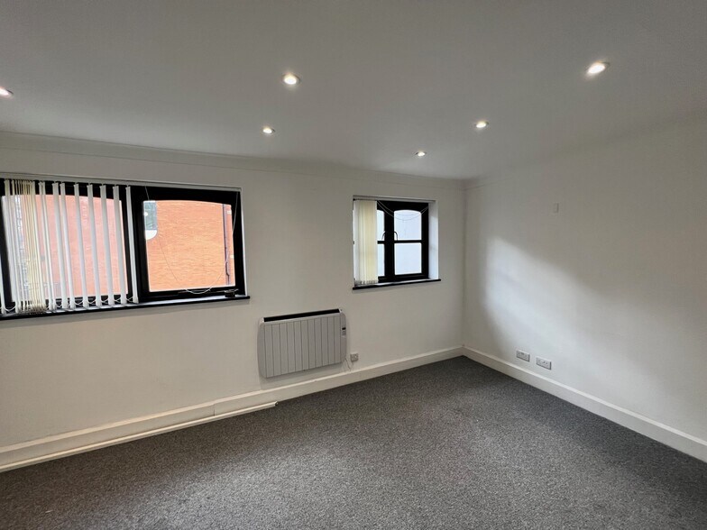 Admirals Way, Londres à vendre - Photo intérieure – Image 2 sur 11