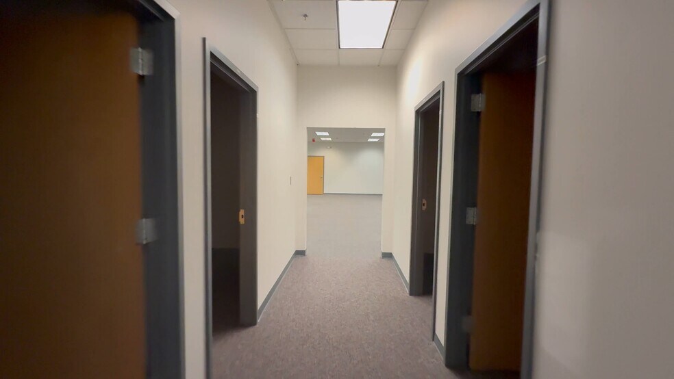 8530 Corridor Rd, Jessup, MD à louer - Vidéo sur l’annonce professionnelle – Image 3 sur 35