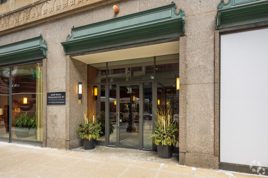 208 W Washington St, Chicago, IL à louer - Photo de l’immeuble – Image 3 sur 4