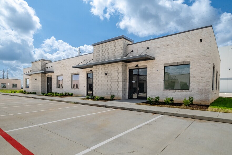 30625 Kingsland Blvd, Brookshire, TX à louer - Photo de l’immeuble – Image 2 sur 8