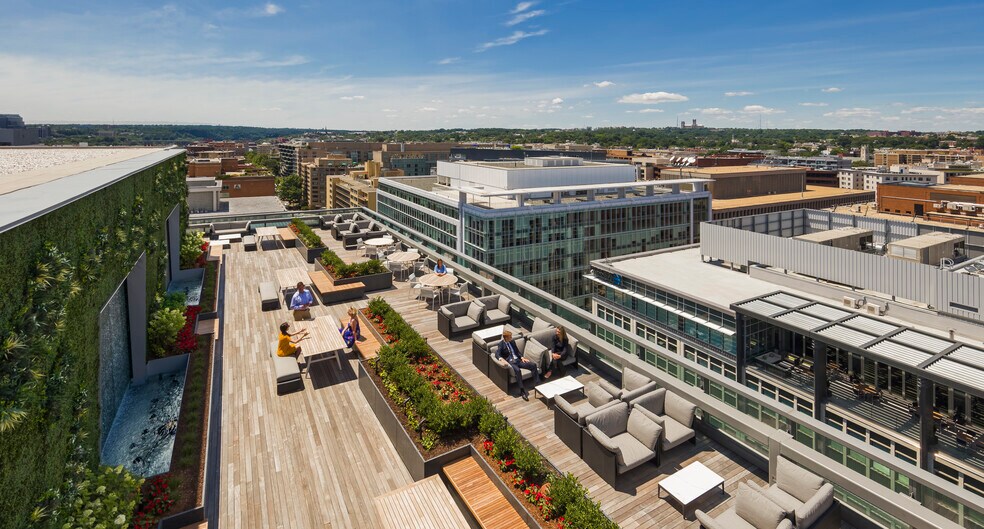2001 K St NW, Washington, DC à louer - Photo de l’immeuble – Image 3 sur 14