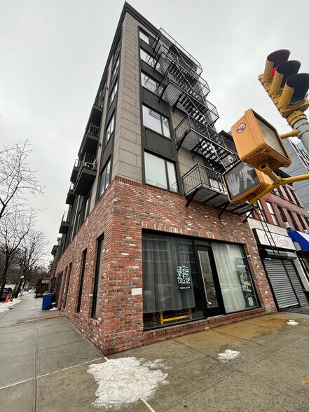 561 4th Ave, Brooklyn, NY à louer - Photo de l’immeuble – Image 2 sur 17