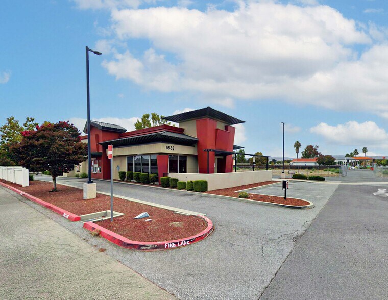 5533 Stevenson Blvd, Fremont, CA à louer - Photo de l’immeuble – Image 2 sur 6
