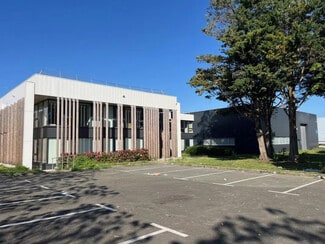 Plus de détails pour 17 Rue Des Oziers, SAINT-OUEN-L'AUMONE - Bureau, Local d'activités à louer