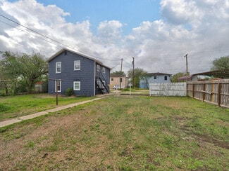 Plus de détails pour 307 E Lee Ave, Kingsville, TX - Logement à vendre