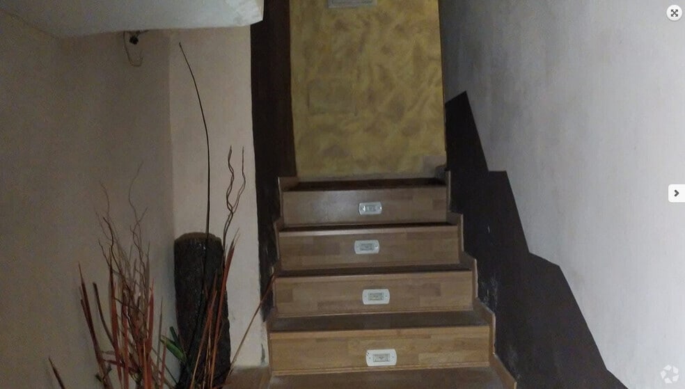 View Photo