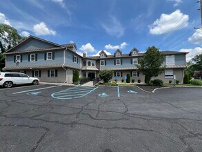 2253 South Ave, Scotch Plains, NJ à louer Photo intérieure– Image 1 sur 8