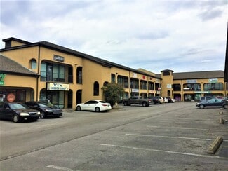 Plus de détails pour 4820 University Dr, Huntsville, AL - Local commercial à vendre