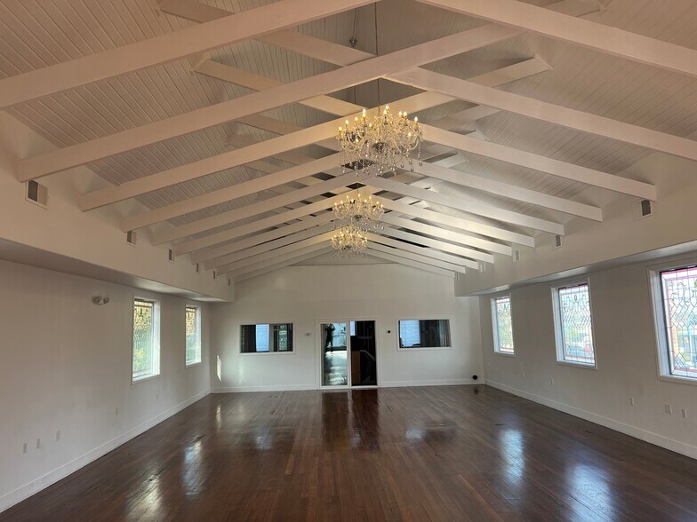 919 E Bonneville Ave, Las Vegas, NV à vendre - Photo intérieure – Image 2 sur 34