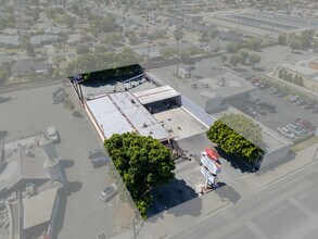 530 E Foothill Blvd, Pomona, CA - Vue aérienne vue de carte - Image1