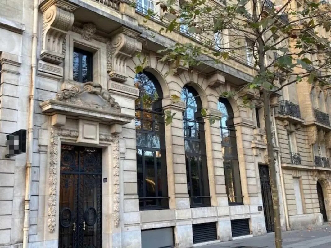 Bureau dans Paris à vendre Photo de l’immeuble– Image 1 sur 19