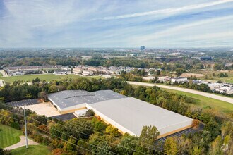 2737 S Adams Rd, Rochester Hills, MI - Vue aérienne  vue de carte - Image1