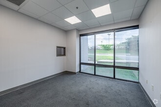 1645 Murfreesboro Rd, Nashville, TN à louer Photo intérieure– Image 2 sur 15