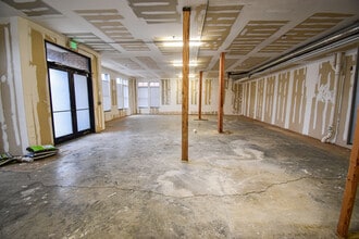 919 Greensboro Ave, Tuscaloosa, AL à louer Photo intérieure– Image 2 sur 12