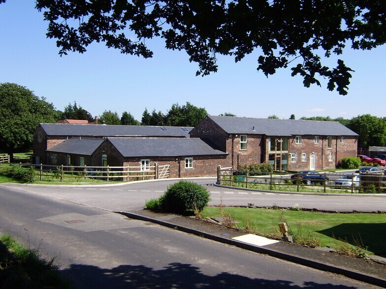 Bucklow Hill Ln, Knutsford à louer - Photo de l’immeuble – Image 1 sur 15