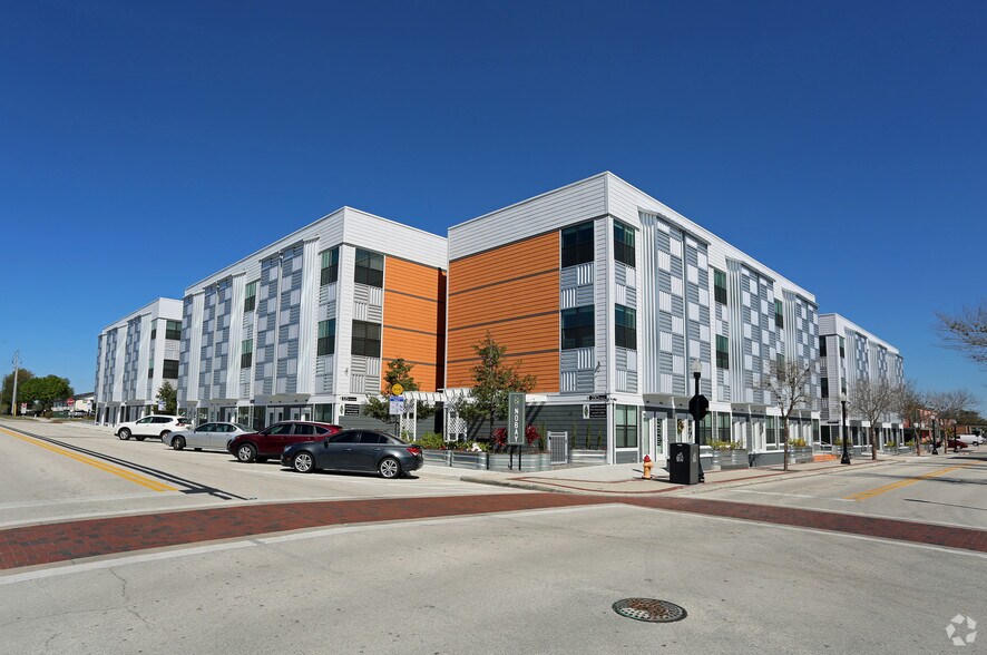 270 E Bay St, Lakeland, FL à vendre - Photo principale – Image 1 sur 61