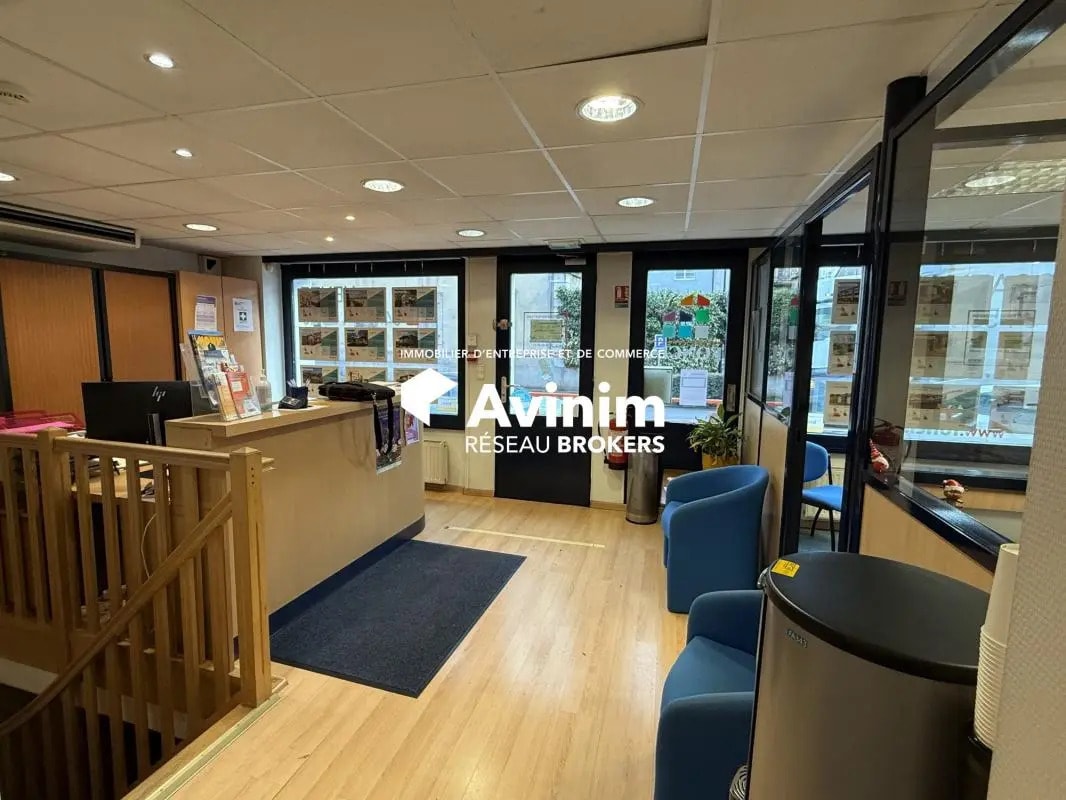 Bureau dans Douvaine à louer Photo intérieure– Image 1 sur 5