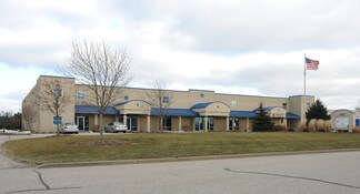 Plus de détails pour 1833 Executive Dr, Oconomowoc, WI - Local d'activités à louer