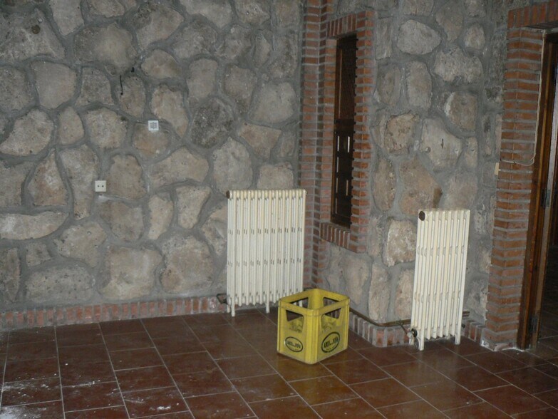 View Photo