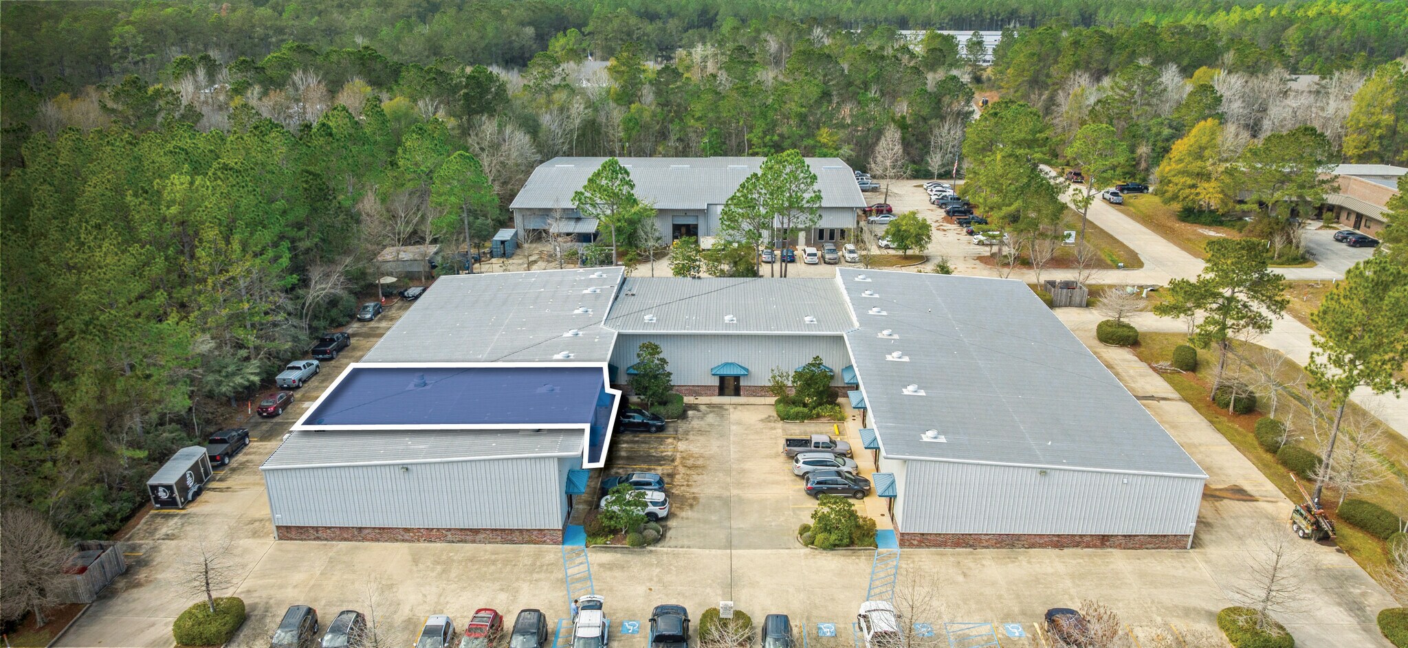 68361 Commercial Way, Mandeville, LA à vendre Photo de l’immeuble– Image 1 sur 13