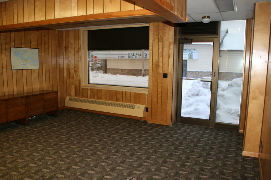 415 Main St, Tower, MN à louer - Photo intérieure – Image 3 sur 5