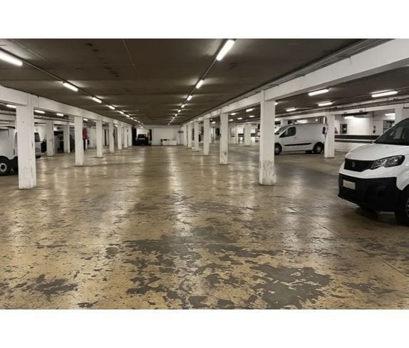 Industriel/Logistique dans Montrouge à louer - Photo de l’immeuble – Image 3 sur 6