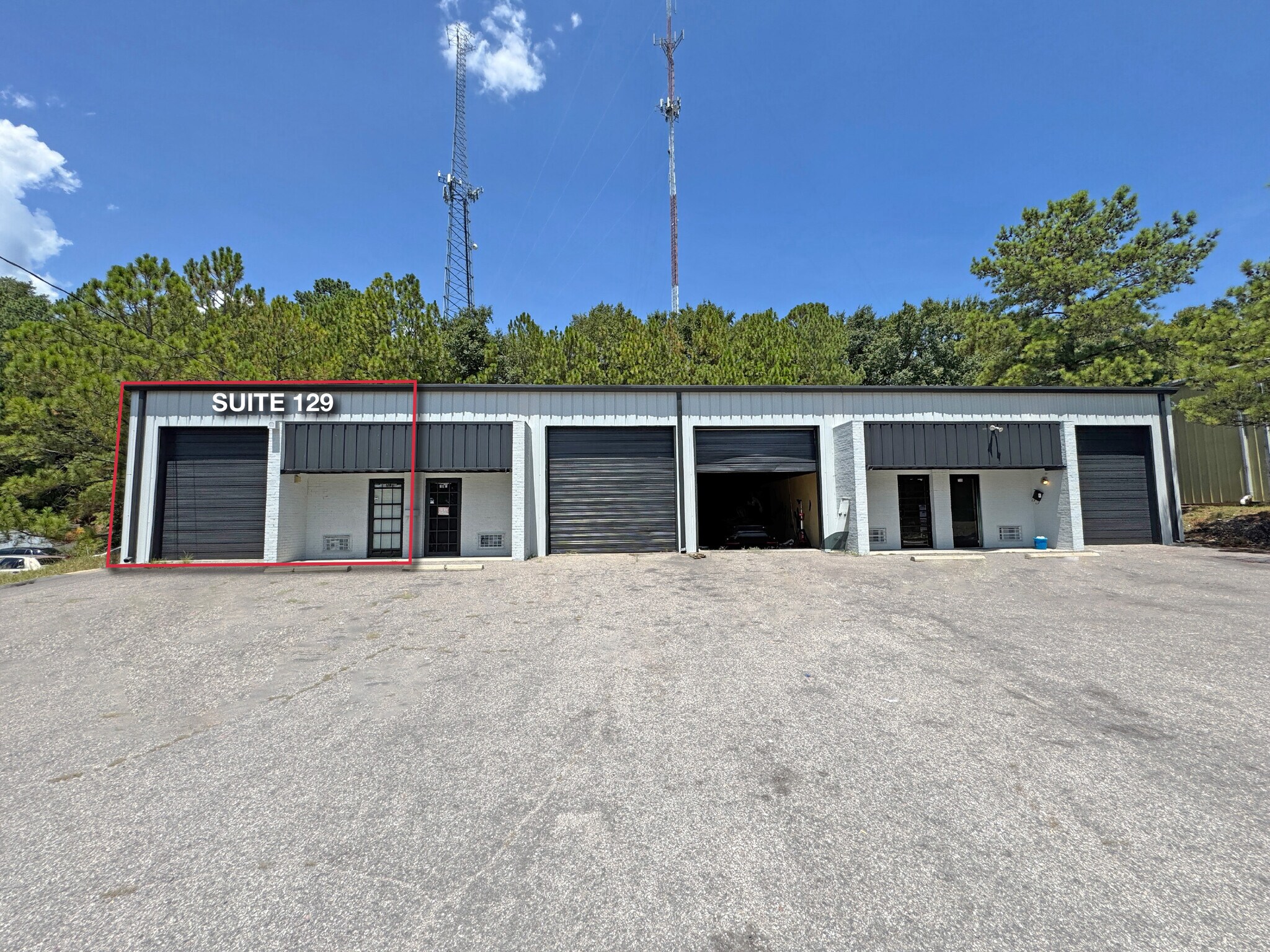 129-131 Calvin Dr, Columbia, SC à louer Photo principale– Image 1 sur 5