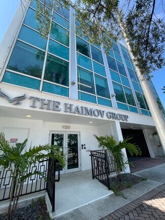 Plus de détails pour 820 W 41st St, Miami Beach, FL - Coworking à louer