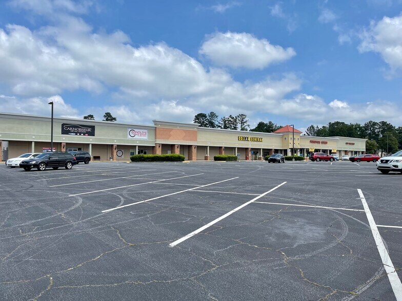 3885 Miller Rd, Columbus, GA à louer - Photo de l’immeuble – Image 1 sur 2