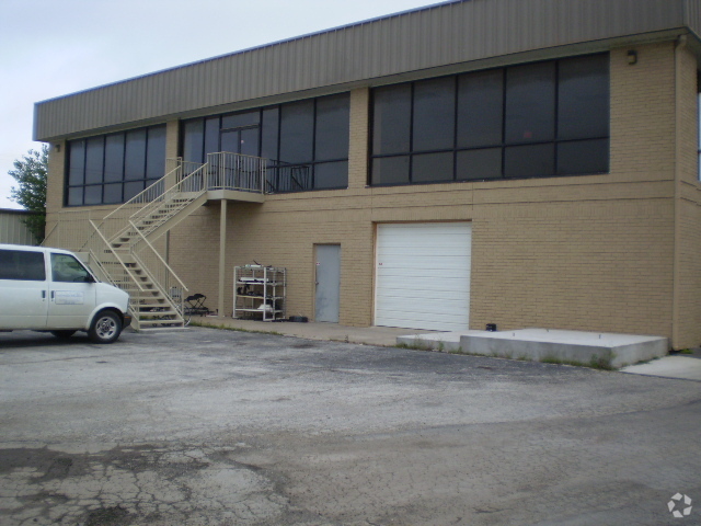 1049 Industrial Blvd, Abilene, TX à louer - Photo de l’immeuble – Image 3 sur 3