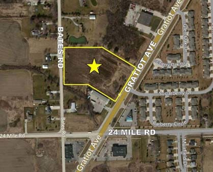 53153 Gratiot, Chesterfield, MI à vendre Photo principale– Image 1 sur 3