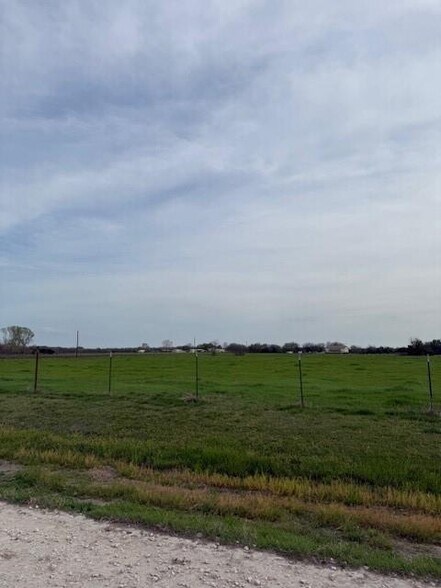 1175 County Road 231, Valley View, TX à vendre - Photo principale – Image 1 sur 5