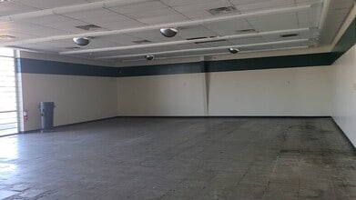 1115 W Veterans Memorial Blvd, Killeen, TX à louer - Vidéo sur l’annonce professionnelle
