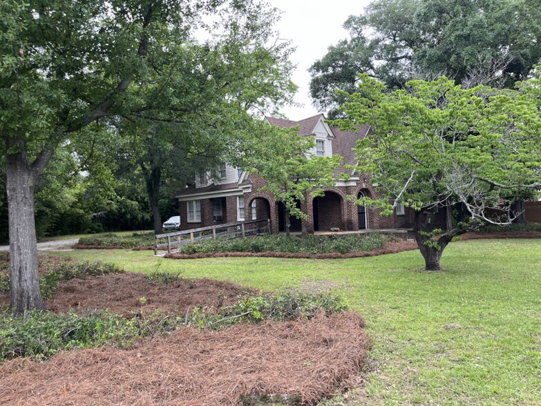 6406 Garners Ferry Rd, Columbia, SC à louer - Photo de l’immeuble – Image 2 sur 11