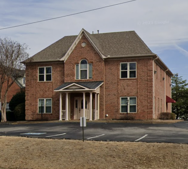 2830 Summer Oaks Dr, Bartlett, TN à louer - Photo principale – Image 1 sur 1