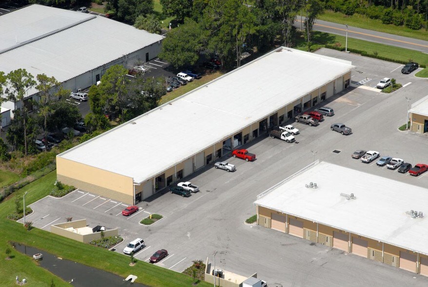 4040 Kidron Rd, Lakeland, FL à louer - Photo de l’immeuble – Image 3 sur 5
