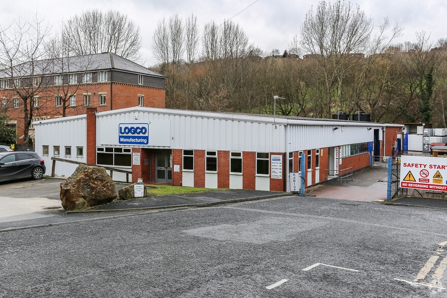 Land and Buildings on the North West portefeuille de 2 biens à vendre sur LoopNet.fr - Photo principale – Image 2 sur 2