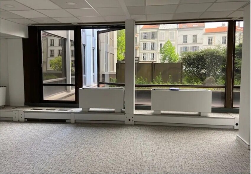 Bureau dans Saint-Cloud à louer - Photo de l’immeuble – Image 3 sur 7