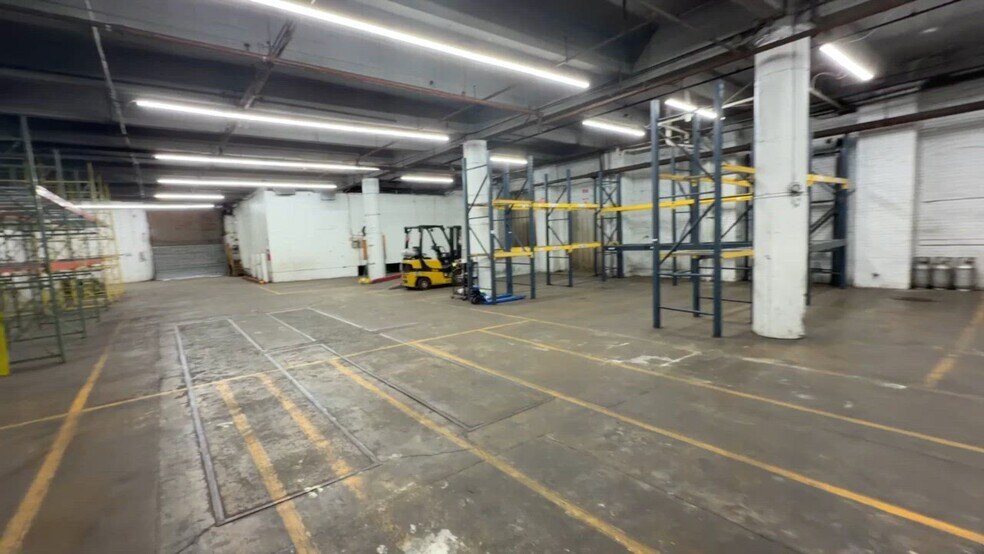 529-545 Raymond Blvd, Newark, NJ à vendre - Vidéo sur l’annonce professionnelle – Image 2 sur 16