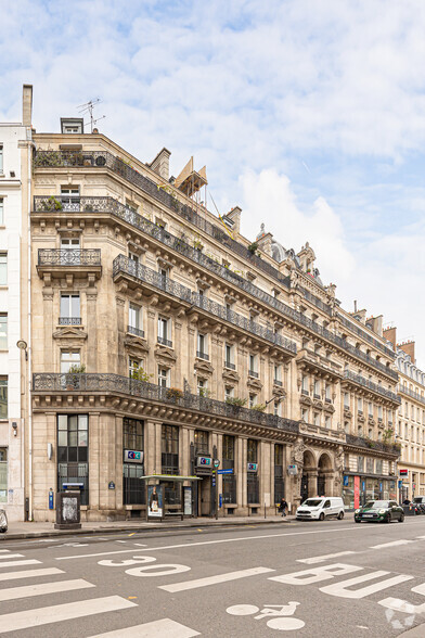 Bureau dans Paris à louer - Photo de l’immeuble – Image 3 sur 9