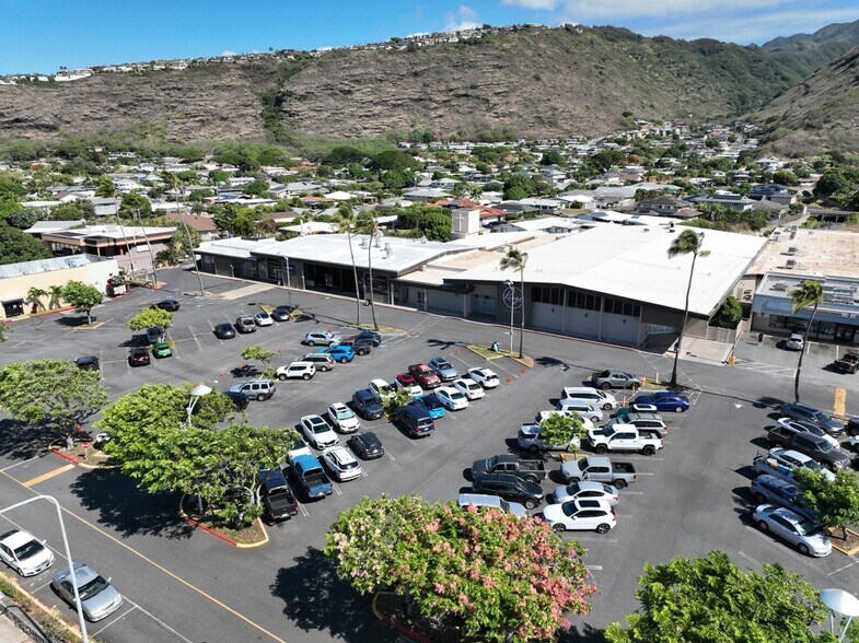 549 Halemaumau St, Honolulu, HI à vendre - Photo de l’immeuble – Image 2 sur 3