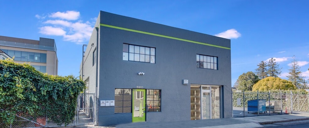 320 High St, Palo Alto, CA à louer - Photo principale – Image 1 sur 7