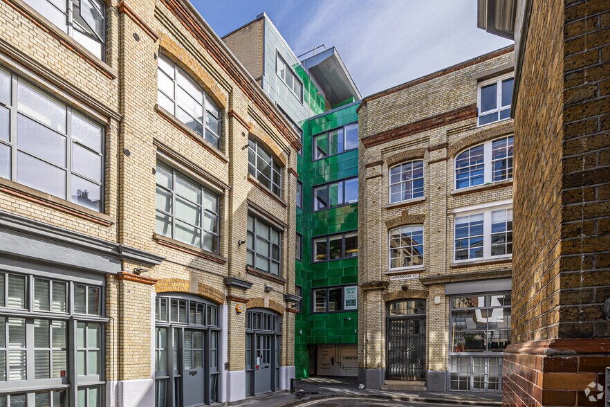 26-28 Underwood St, Londres à louer - Photo de l’immeuble – Image 1 sur 5