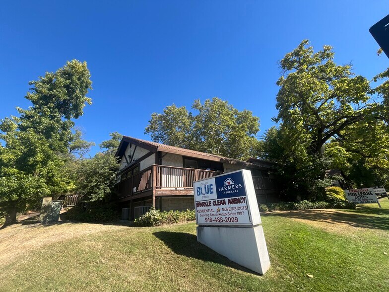 7932 Sunset Ave, Fair Oaks, CA à louer - Photo de l’immeuble – Image 2 sur 11