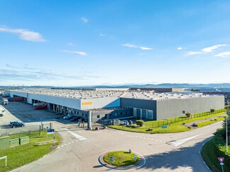 Plus de détails pour 27 Avenue Des Arrivaux, Saint-Quentin-Fallavier - Industriel/Logistique à louer