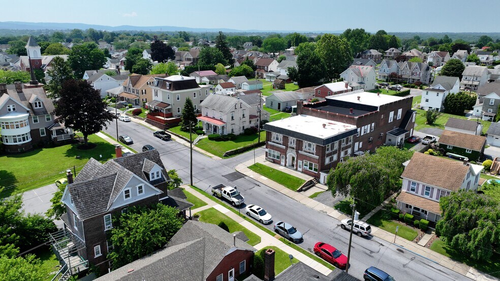 32-38 N 3rd St, Coplay, PA à louer - Photo de l’immeuble – Image 2 sur 16