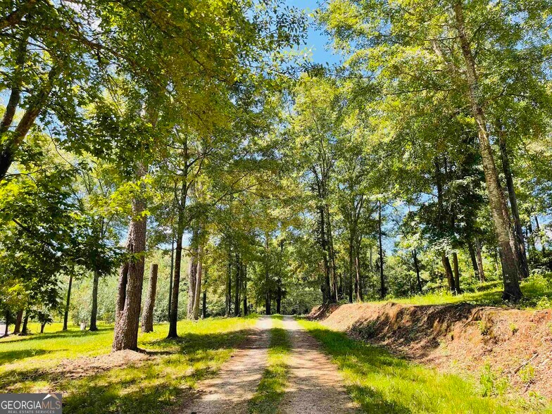 90 Kent Rock Road, Loganville, GA à vendre - Photo de l’immeuble – Image 3 sur 7