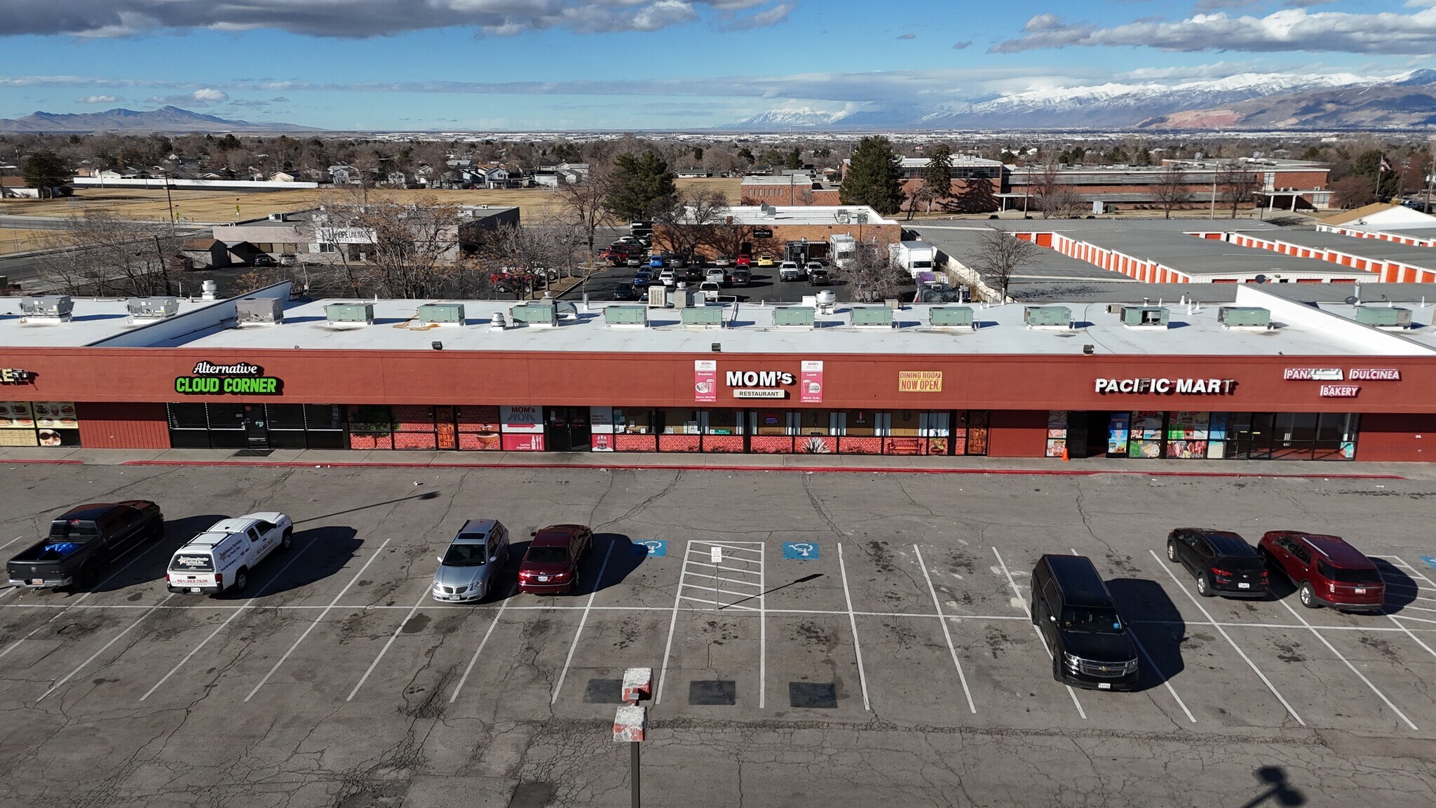 4090 W 5415 S, Salt Lake City, UT à louer Photo principale– Image 1 sur 6