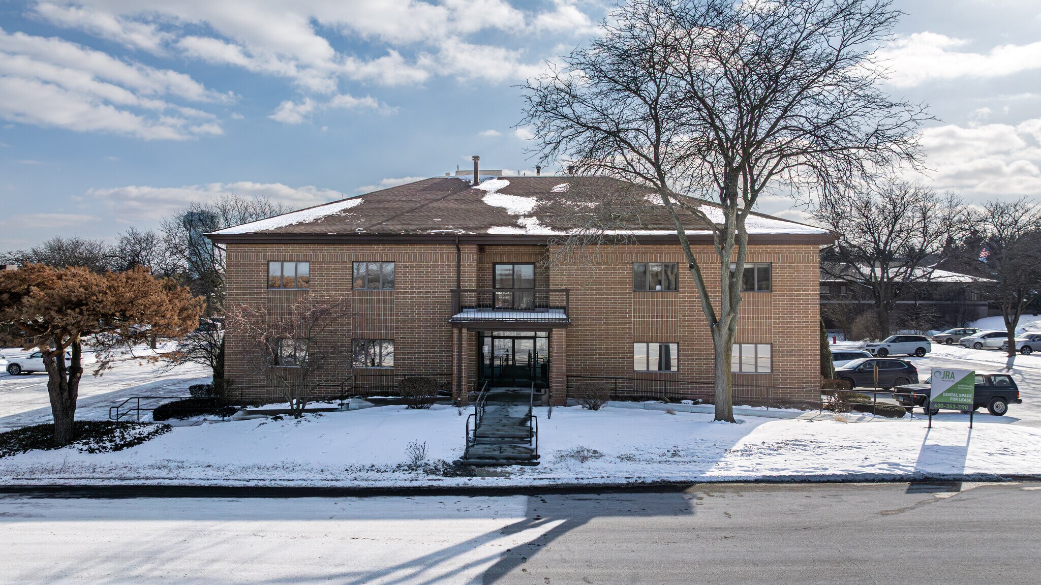 183 S Bloomingdale Rd, Bloomingdale, IL à louer Photo de l’immeuble– Image 1 sur 14